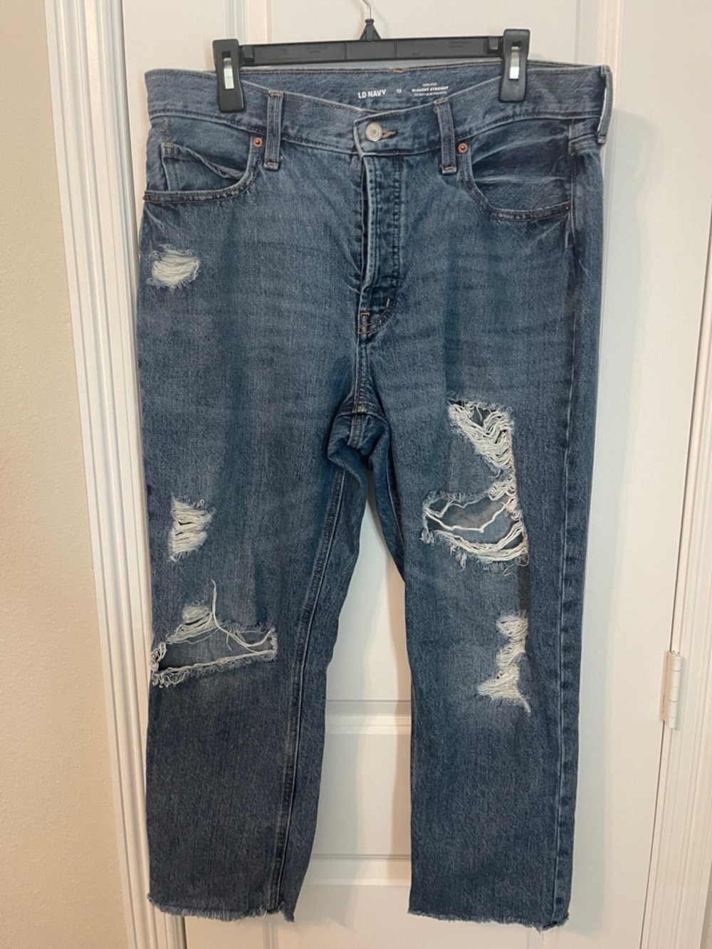 Old Navy Women’s Distressed Medium Blue High-Rise Straight Jeans